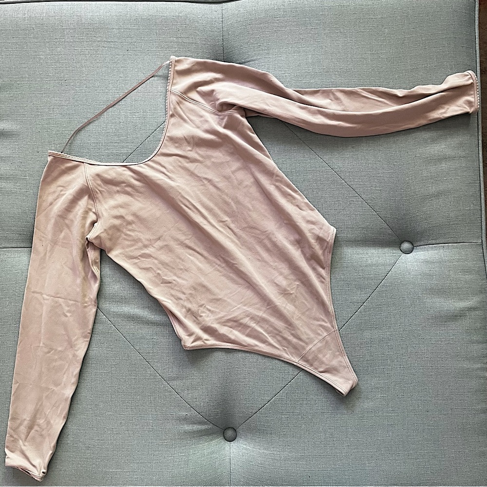 LULULEMON Elegant Pink Long Sleeve Bodysuit